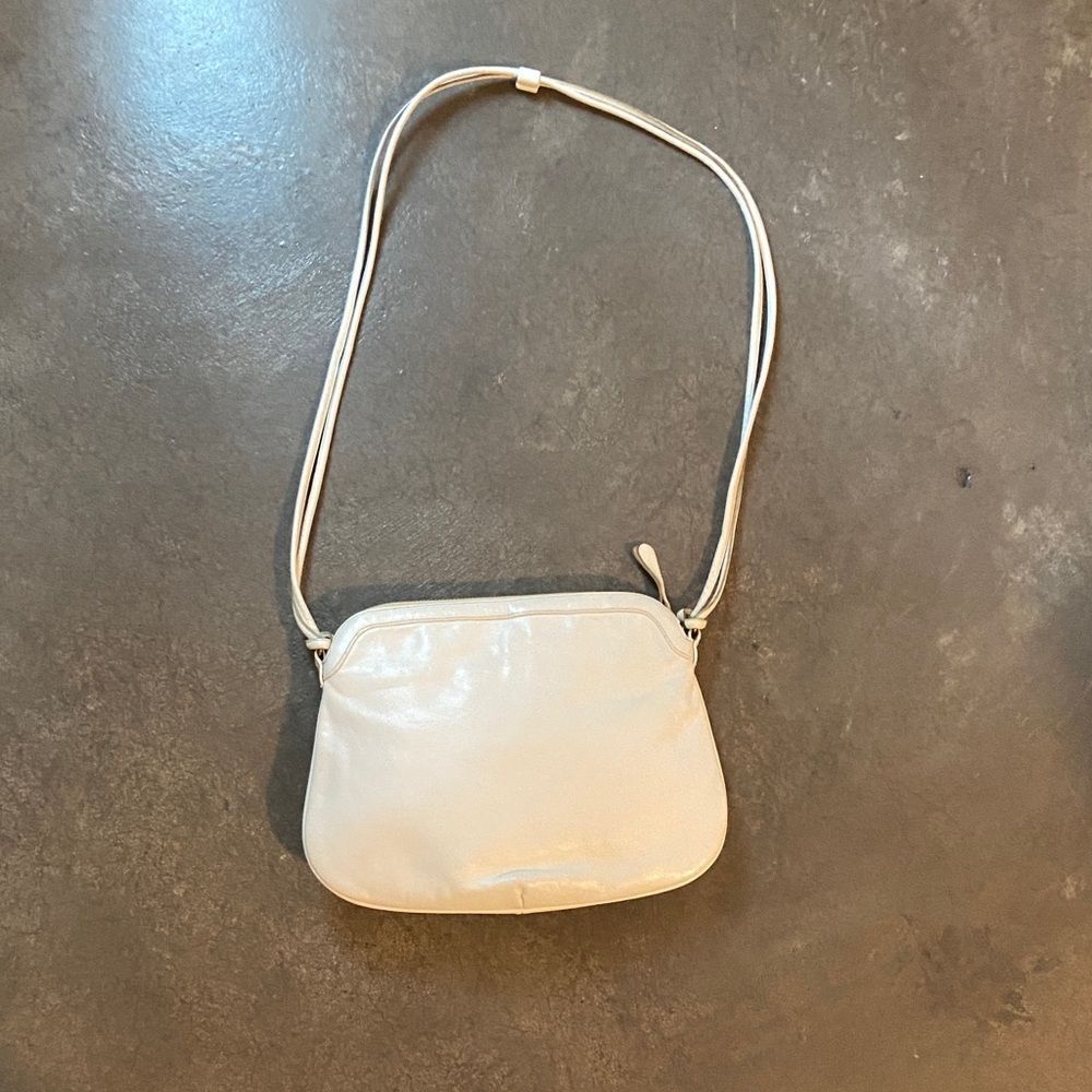 Vintage white leather Crouch and Fitzgerald shoulder strap purse made in NY.
